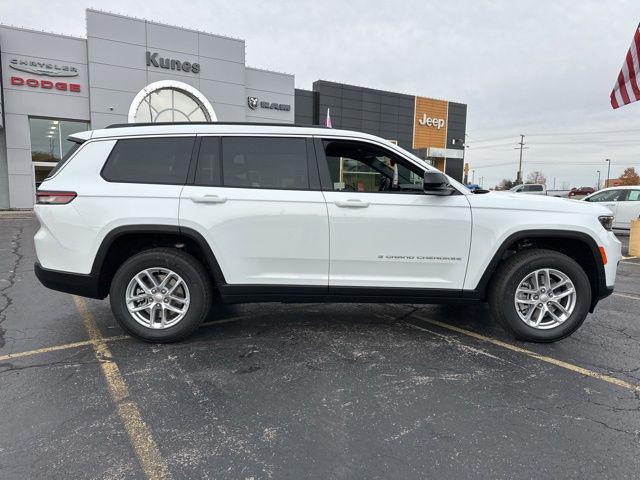 2025 Jeep Grand Cherokee GRAND CHEROKEE L LAREDO X 4X4