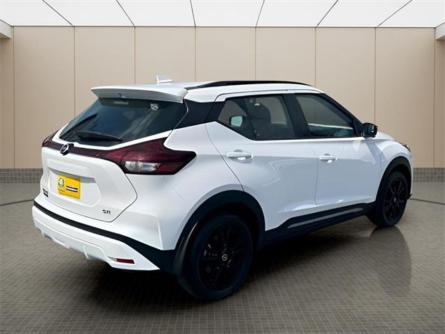 2021 Nissan Kicks SR Xtronic CVT 2021 Nissan Kicks SR Xtronic CVT