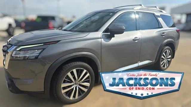 2022 Nissan Pathfinder Platinum 4WD 2022 Nissan Pathfinder Platinum 4WD