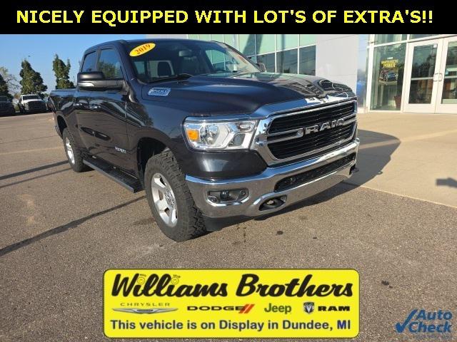 2019 RAM 1500 Big Horn/Lone Star Quad Cab 4x4 64 Box 2019 RAM 1500 Big Horn/Lone Star Quad Cab 4x4 64 Box