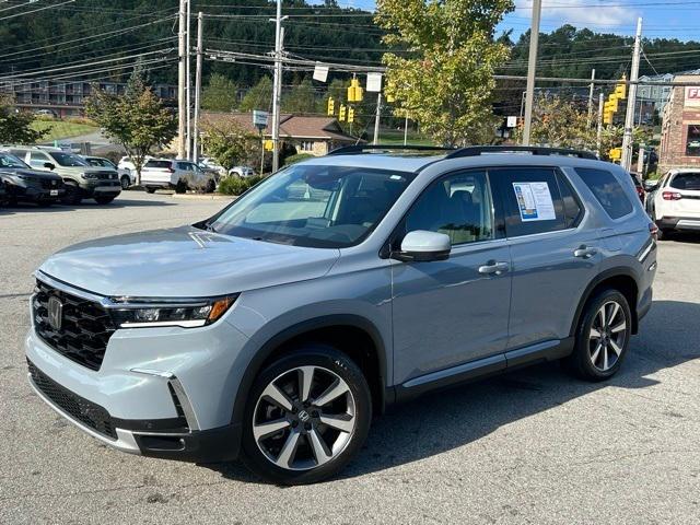 2023 Honda Pilot AWD Elite