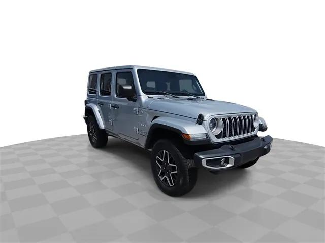 2024 Jeep Wrangler 4-Door Sahara 4x4