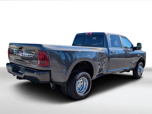 2025 RAM 3500 Laramie Crew Cab 4x4 8 Box 2025 RAM 3500 Laramie Crew Cab 4x4 8 Box