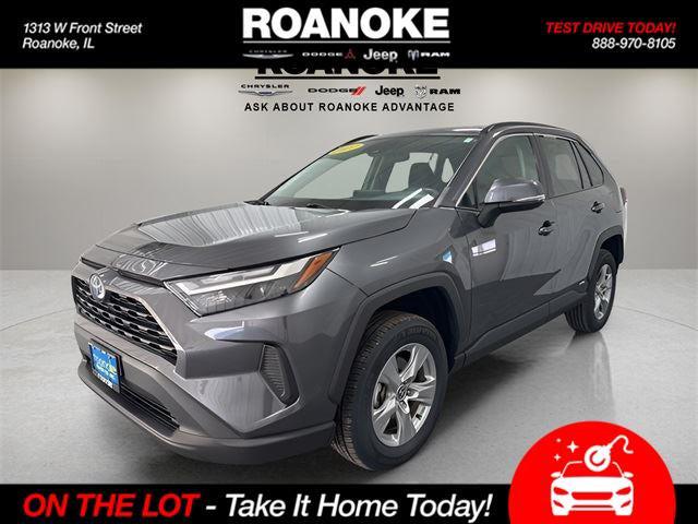 2022 Toyota RAV4 Hybrid XLE