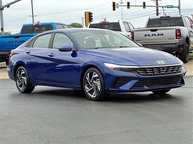 2024 Hyundai Elantra Limited