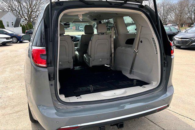 2021 Chrysler Pacifica Touring L
