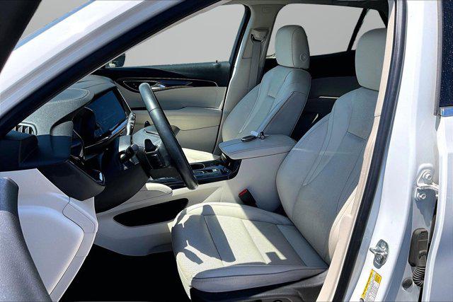 2021 Buick Envision FWD Essence