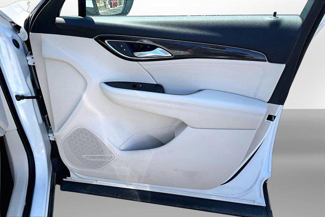 2021 Buick Envision FWD Essence