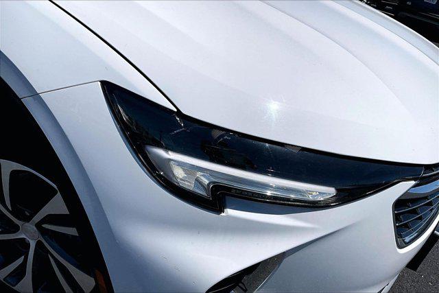 2021 Buick Envision FWD Essence