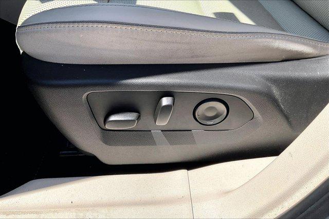 2021 Buick Envision FWD Essence