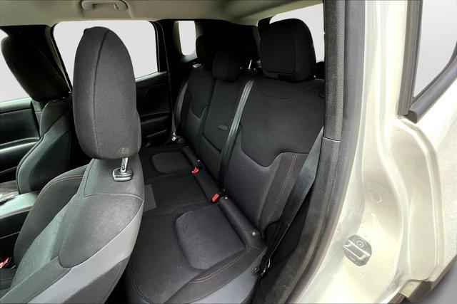 2022 Jeep Renegade Trailhawk 4x4
