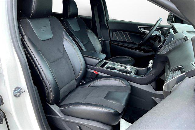 2023 Ford Edge ST