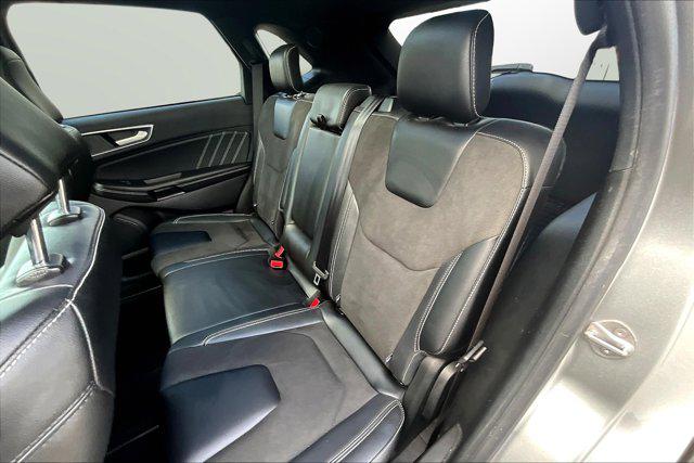2022 Ford Edge ST