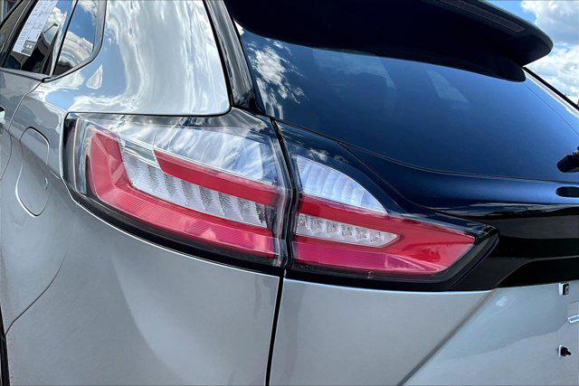2022 Ford Edge ST