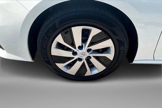 2022 Nissan Altima S FWD