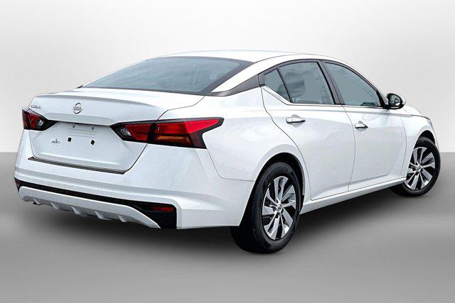 2022 Nissan Altima S FWD