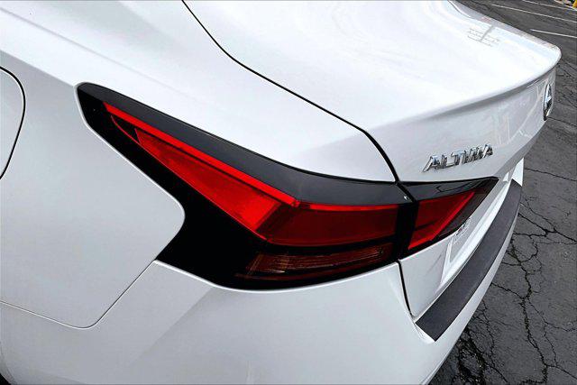 2022 Nissan Altima S FWD