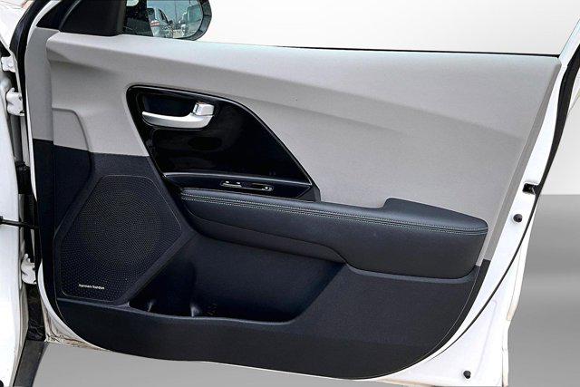 2020 Kia Niro Plug-In Hybrid EX Premium