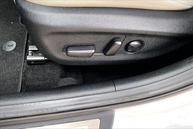 2020 Kia Niro Plug-In Hybrid EX Premium