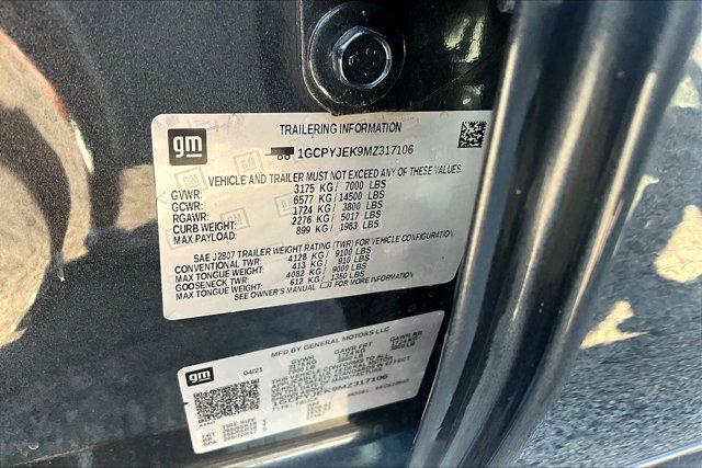 2021 Chevrolet Silverado 1500 4WD Crew Cab Short Bed LT with 2FL