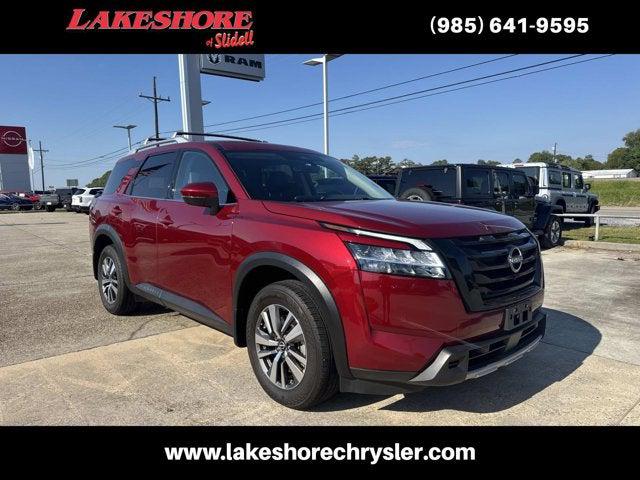 2024 Nissan Pathfinder SL FWD