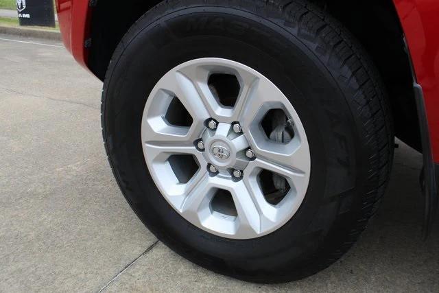 2021 Toyota 4Runner SR5 2021 Toyota 4Runner SR5