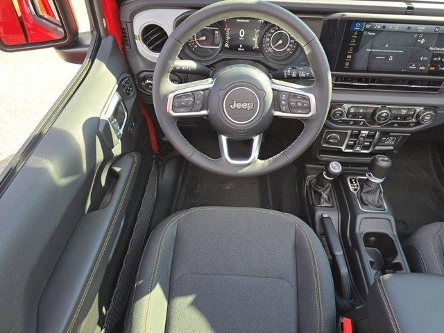 2025 Jeep Wrangler WRANGLER 4-DOOR SAHARA 2025 Jeep Wrangler WRANGLER 4-DOOR SAHARA