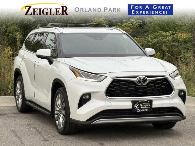 2023 Toyota Highlander Platinum 2023 Toyota Highlander Platinum