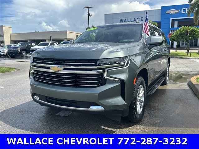 2023 Chevrolet Suburban 4WD LT