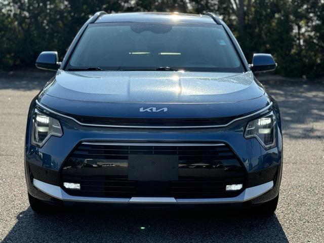 2023 Kia Niro SX Touring