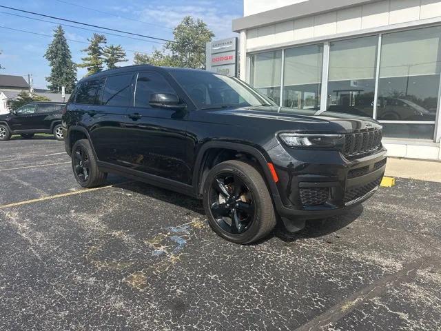 2022 Jeep Grand Cherokee L Altitude 4x4 2022 Jeep Grand Cherokee L Altitude 4x4