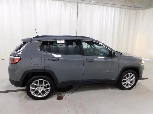 2023 Jeep Compass Latitude Lux FWD