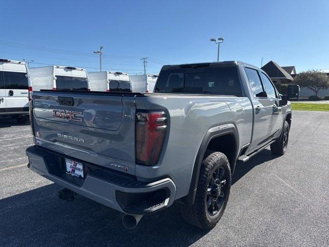 2025 GMC Sierra 2500HD 4WD Crew Cab Standard Bed AT4