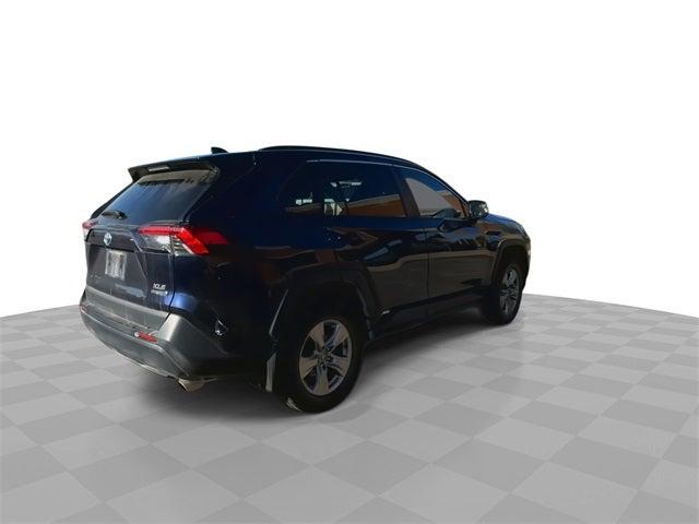 2022 Toyota RAV4 Hybrid XLE