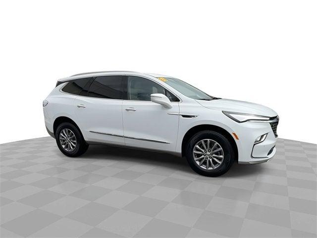 2024 Buick Enclave Essence FWD