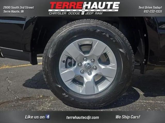 2026 Ram 1500 Big Horn Crew Cab 4x4 5'7" Box