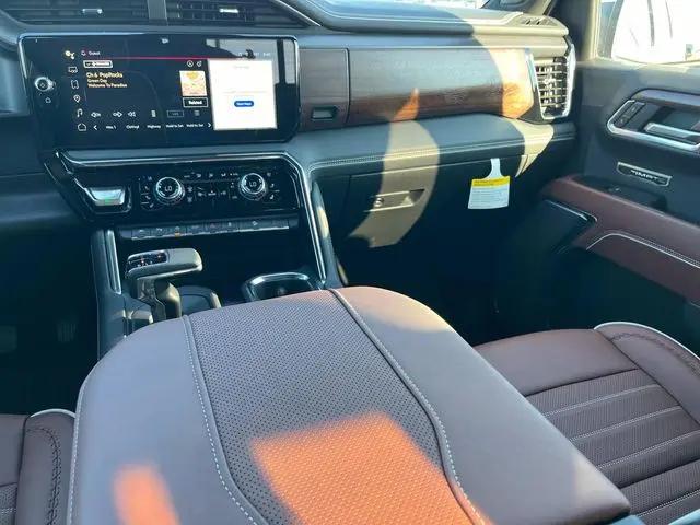 2026 GMC Sierra 1500 Crew Cab, Short Bed, Denali Ultimate, 4WD