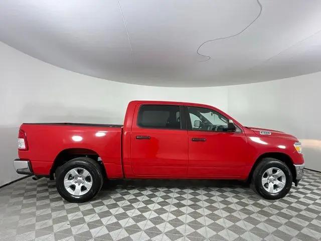2023 Ram 1500 Big Horn Crew Cab 4x4 57 Box