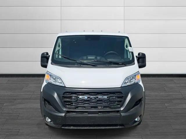 2026 Ram ProMaster Cargo Van Tradesman Low Roof 136" WB w/Pass Seat