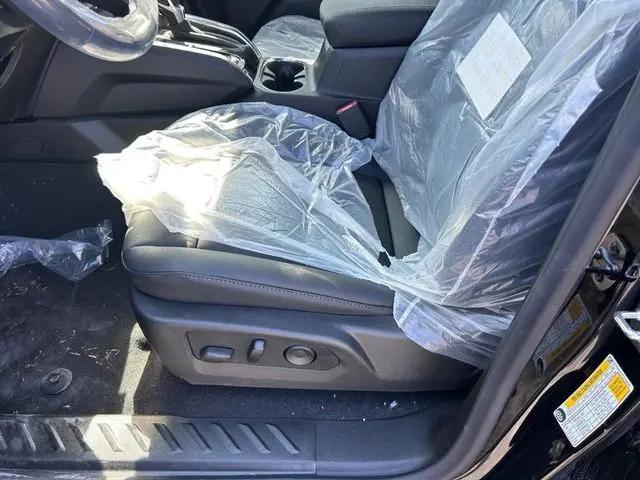 2026 GMC Canyon Elevation, RWD
