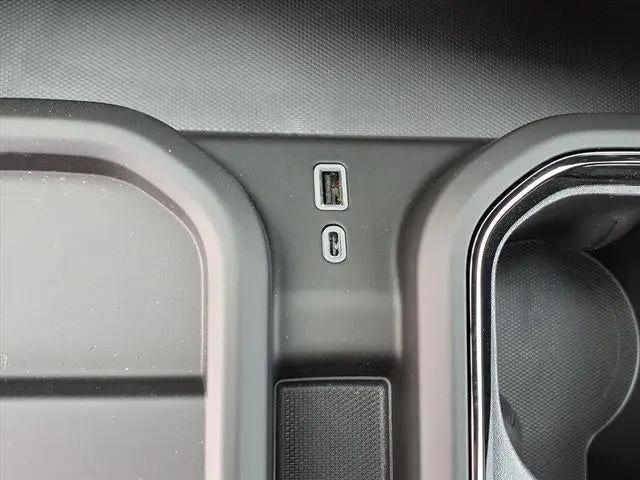 2026 GMC Sierra 2500HD Crew Cab, Standard Bed, AT4, 4WD