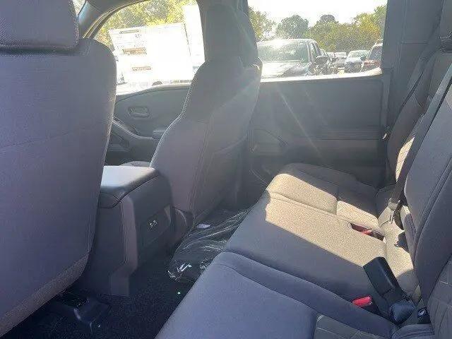 2026 Nissan Frontier Crew Cab SV 4x4