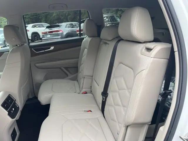 2026 Volkswagen Atlas SE