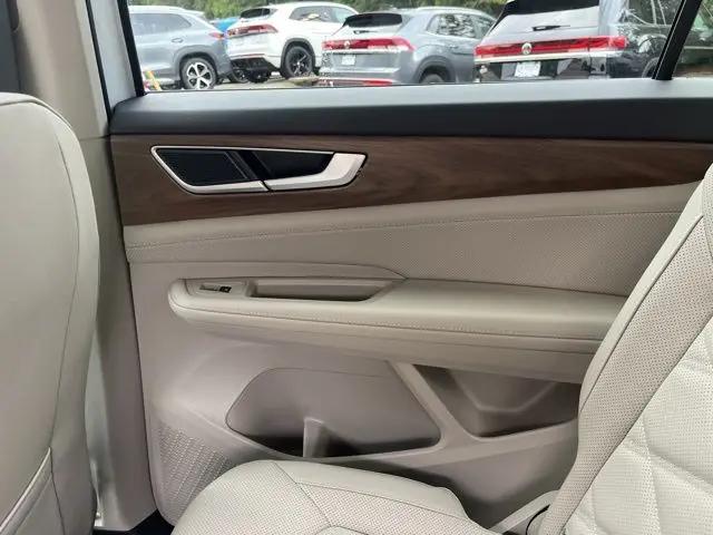 2026 Volkswagen Atlas SE
