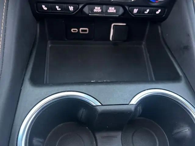 2022 GMC Yukon AT4