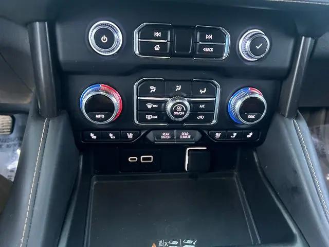 2022 GMC Yukon AT4