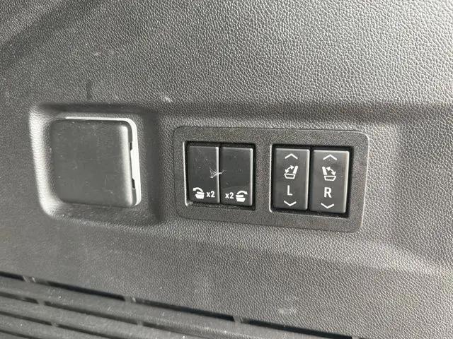 2022 GMC Yukon AT4