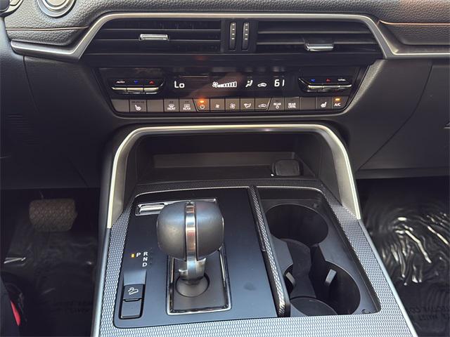 2024 Mazda X-90 3.3 Turbo Premium