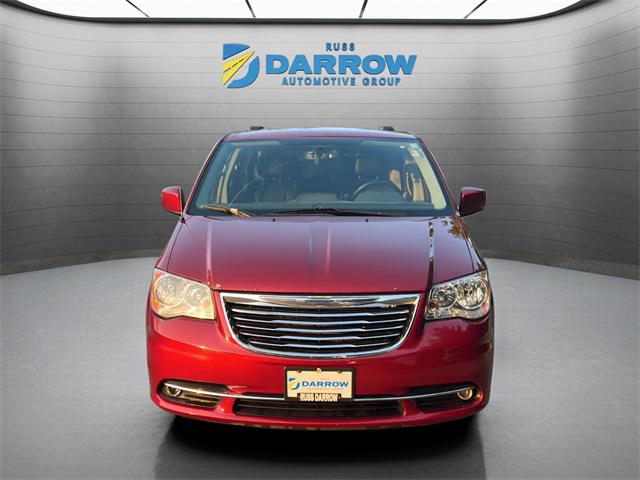 2016 Chrysler Town & Country Touring