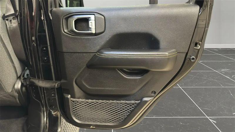 2024 Jeep Wrangler 4-Door Sahara 4x4